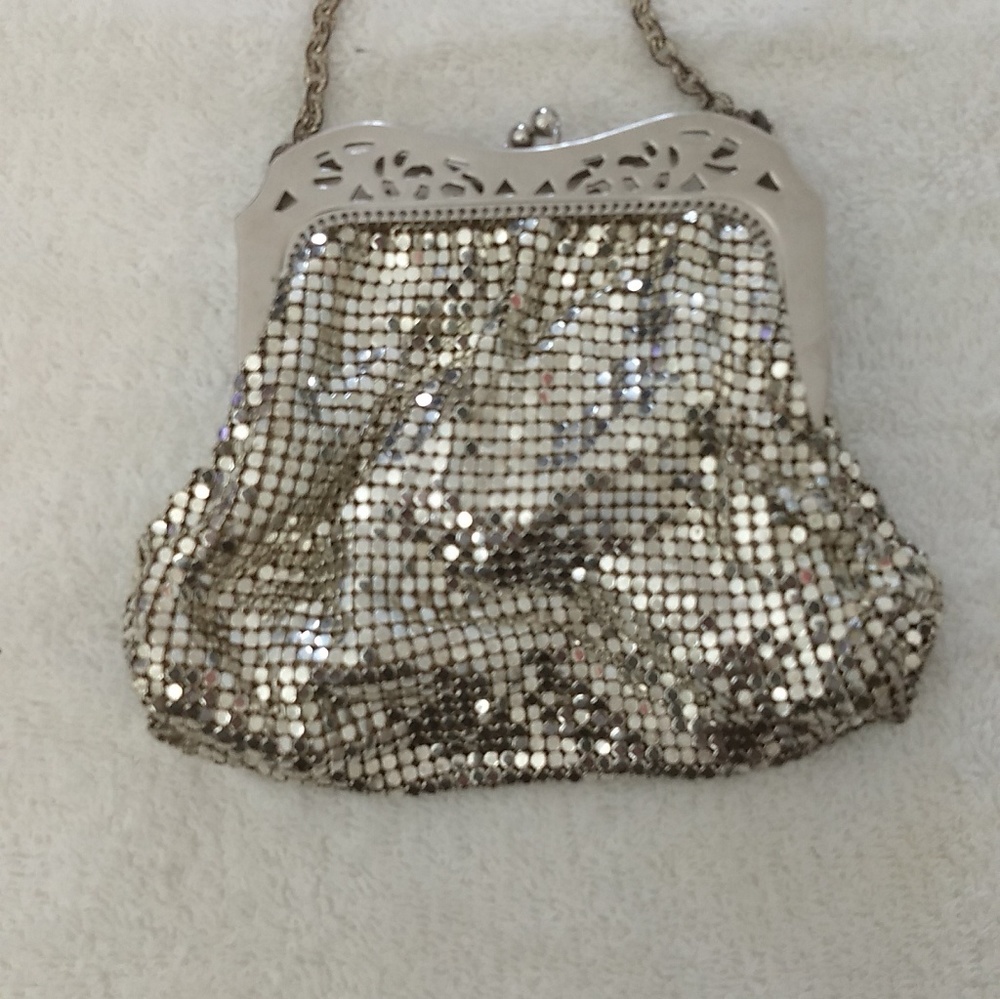 Women's Silver Mesh Evening Clutch